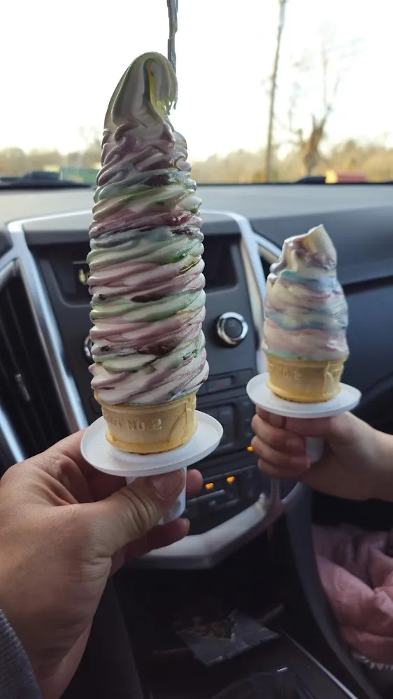 Cups Flavorburst or Dipped Seasonal